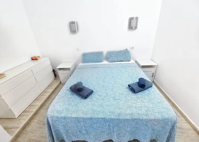 Chill Out Canarias * Адехе