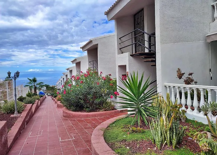 Chill Out Canarias * Costa Adeje (Tenerife)